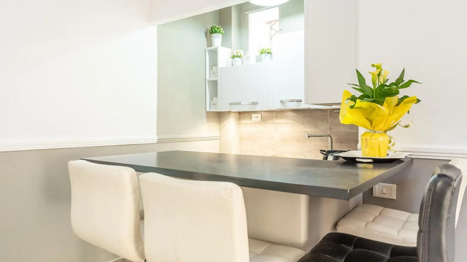 Central Charm Near Piazza Navona - Cozy Loft For 2 Rome